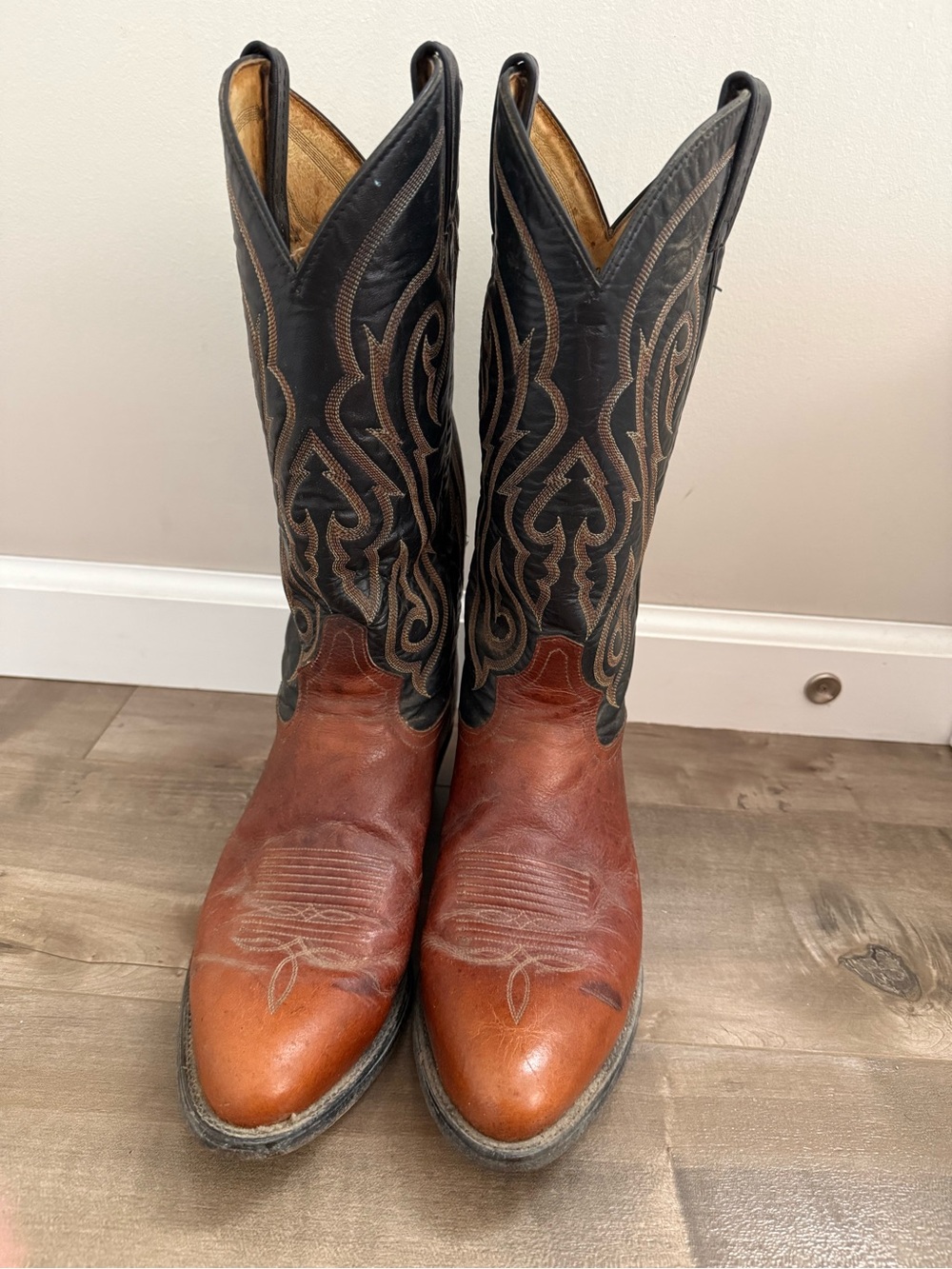 Tony Lama Cowboy Boots Men 9 Leather Style 6350 Brown Black READ Western - Picture 3 of 16